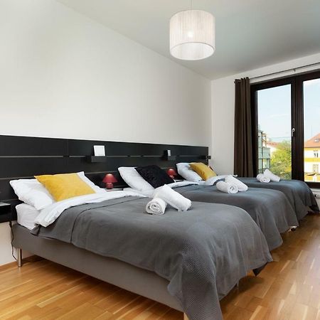 Prague Days - Family 2Bdr Apt - Garage Parking - Balcony ภายนอก รูปภาพ