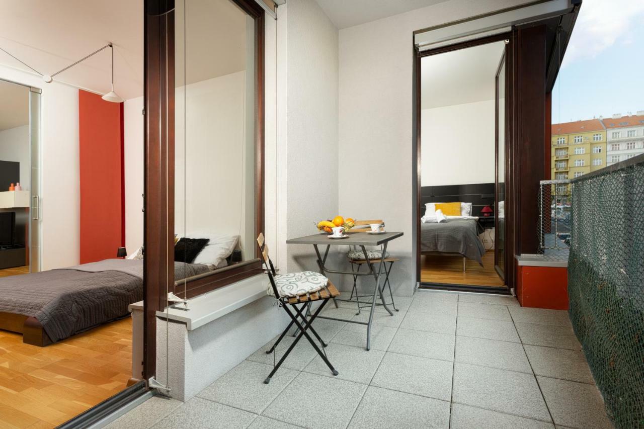 Prague Days - Family 2Bdr Apt - Garage Parking - Balcony ภายนอก รูปภาพ